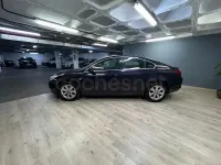 Usado Opel Insignia Selective 130 CV (95 kW) 2012 Gris / plata Berlina