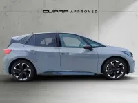 Usado Cupra Born e-Boost 169 kW (231 CV) 2025 Gris Utilitario