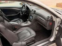 Usado Mercedes CLK200 170 CV (125 kW) 2004 Gris Coupe