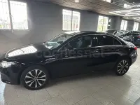 Usado Mercedes A250 218 CV (160 kW) 2022 Negro Berlina