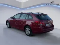Usado Chevrolet Cruze LT 163 CV (119 kW) 2013 Granate Familiar
