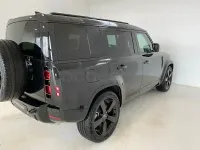 Usado Land Rover Defender S 249 CV (183 kW) 2025 Gris / plata SUV