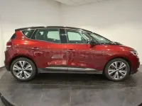 Usado Renault Scénic IV Zen 160 CV (117 kW) 2018 Rojo Monovolumen