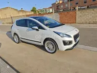 Usado Peugeot 3008 Allure 115 CV (84 kW) 2014 Blanco Familiar