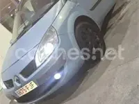 Usado Renault Scénic 105 CV (77 kW) 2006 Azul Monovolumen