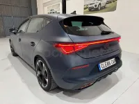 Usado Cupra Leon 204 CV (150 kW) 2024 Azul Berlina