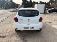 Usado Dacia Sandero Ambiance 73 CV (53 kW) 2018 Blanco Berlina