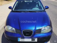 Usado Seat Ibiza 100 CV (73 kW) 2002 Azul Utilitario