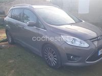 Usado Ford Grand C-Max Titanium 125 CV (91 kW) 2015 Marrón Monovolumen