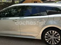 Usado Toyota Corolla Sport 140 CV (102 kW) 2024 Gris / plata Familiar