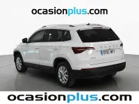 Usado Skoda Karoq Ambition 150 CV (110 kW) 2022 Blanco SUV