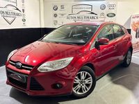Usado Ford Focus Trend 115 CV (84 kW) 2013 Granate Berlina