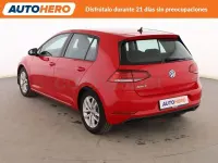 Usado VW Golf VIII Edition 130 CV (95 kW) 2020 Rojo Berlina