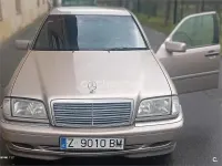 Usado Mercedes C180 Elegance 122 CV (89 kW) 1999 Beige Berlina