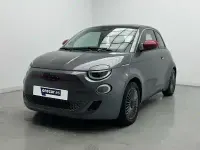 Usado Fiat 500e Red 86 kW (118 CV) 2022 Gris mineral Berlina