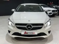 Usado Mercedes CLA200 Shooting Brake Urban 136 CV (100 kW) 2016 Blanco Familiar