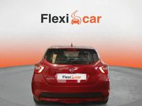 Usado Nissan Micra Acenta 92 CV (67 kW) 2021 Granate Utilitario