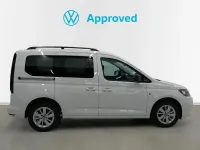 Usado VW Caddy 102 CV (75 kW) 2024 Blanco Monovolumen