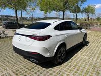 Usado Mercedes GLC300e 313 CV (230 kW) 2025 Blanco Coupe