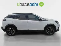 Usado Peugeot 2008 Allure 110 CV (80 kW) 2022 Blanco SUV