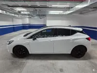 Usado Opel Astra Dynamic 125 CV (91 kW) 2018 Blanco Berlina