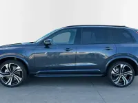 Usado Volvo XC90 R-Design 390 CV (286 kW) 2021 Azul SUV