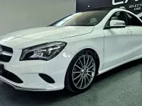 Usado Mercedes CLA200 136 CV (100 kW) 2018 Blanco Coupe