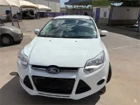 Usado Ford Focus Trend 95 CV (69 kW) 2014 Blanco Familiar