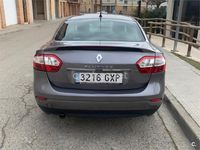 Usado Renault Fluence Dynamique 105 CV (77 kW) 2010 Gris / plata Berlina