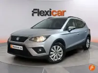 Usado Seat Arona Style 110 CV (80 kW) 2021 Gris SUV