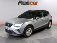 Usado Seat Arona Style 110 CV (80 kW) 2022 Gris SUV
