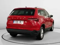 Usado Skoda Karoq Ambition 116 CV (85 kW) 2024 Rojo SUV