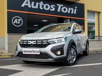 Usado Dacia Sandero Expression 91 CV (66 kW) 2023 Gris / plata Berlina