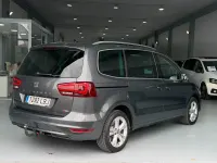 Usado Seat Alhambra XCELLENCE 150 CV (110 kW) 2019 Gris / plata Monovolumen