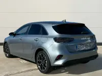Usado Kia Ceed Style 100 CV (73 kW) 2025 Gris Utilitario