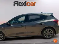 Usado Ford Focus ST-Line 155 CV (114 kW) 2024 Gris Berlina