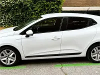 Usado Renault Clio V Zen 90 CV (66 kW) 2022 Blanco Berlina