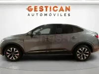 Usado Renault Arkana Zen 140 CV (102 kW) 2021 Gris / plata SUV