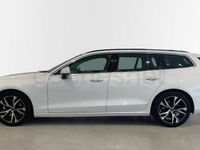 Usado Volvo V60 Core 163 CV (119 kW) 2024 Blanco Familiar