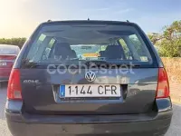 Usado VW Golf IV 105 CV (77 kW) 2003 Gris / plata Familiar