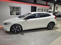 Usado Volvo V40 R-Design Momentum 152 CV (111 kW) 2018 Blanco Berlina