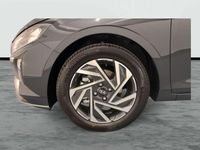 Usado Hyundai i20 79 CV (58 kW) 2024 Gris Utilitario