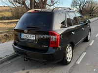 Usado Kia Carens 140 CV (102 kW) 2010 Negro Monovolumen