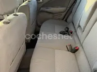Usado Nissan Almera Comfort 112 CV (82 kW) 2003 Verde Berlina
