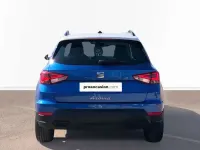 Usado Seat Arona Style 110 CV (80 kW) 2023 Azul SUV
