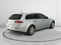 Usado Alfa Romeo 159 136 CV (100 kW) 2011 Gris Familiar