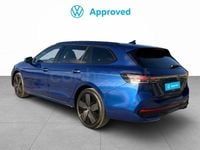 Usado VW Passat R-line 272 CV (200 kW) 2025 Azul Familiar