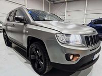 Usado Jeep Compass Sport 136 CV (100 kW) 2012 Gris / plata SUV