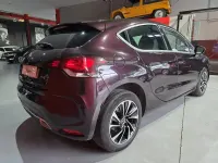 Usado DS Automobiles DS4 Style 120 CV (88 kW) 2015 Granate Berlina