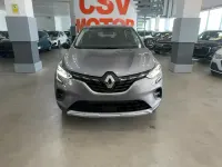 Usado Renault Captur Intens 145 CV (106 kW) 2024 Gris SUV